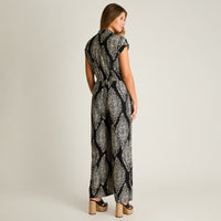 Enterito Negro Wide leg No Elasticado Calce Normal