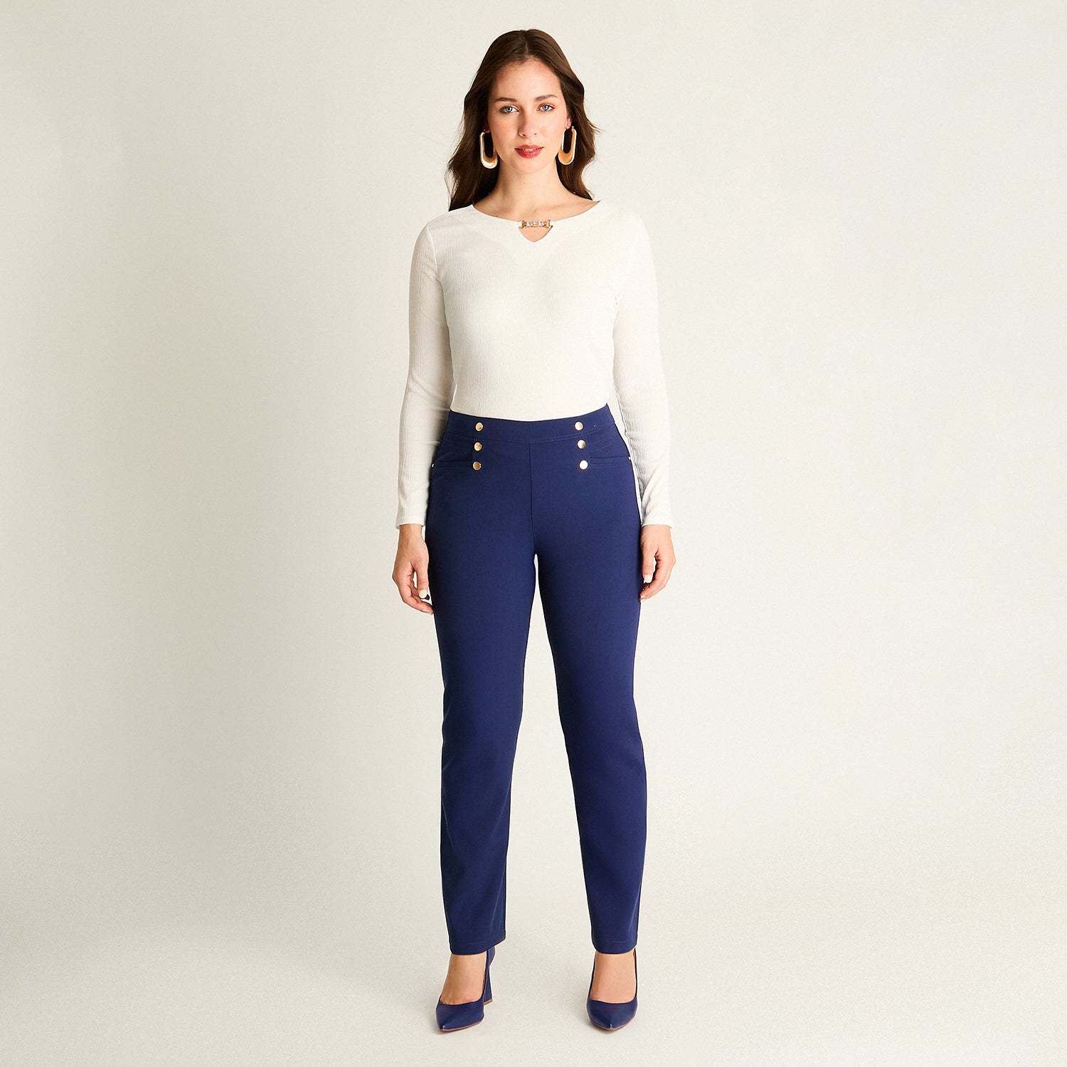 Pantalón Sport Azul con Botones Decorativos
