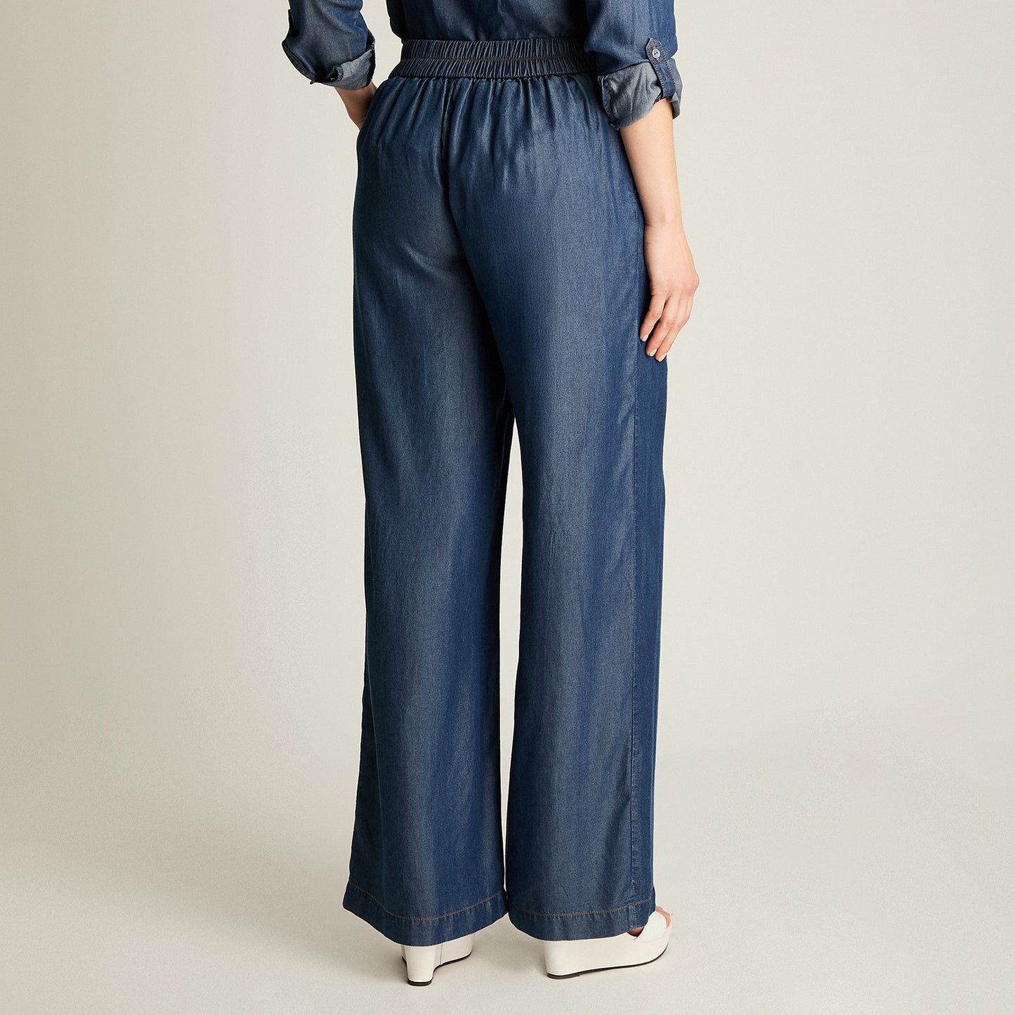 Pantalon Azul Recto con Lazo