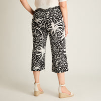 Pantalon Sport Negro Culotte Elasticidad Media Calce Holgado