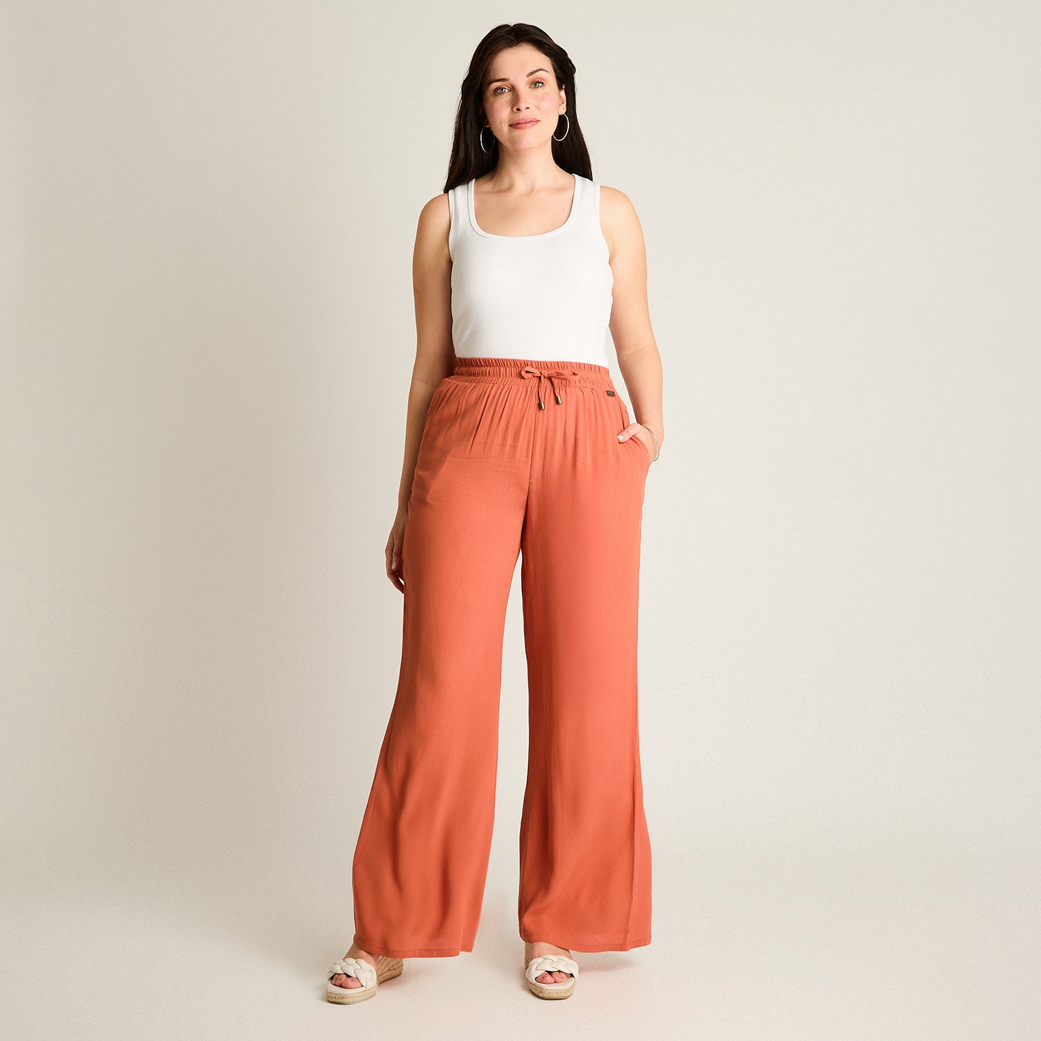 Pantalon Sport Terracota Palazzo Elasticidad Media Calce Holgado