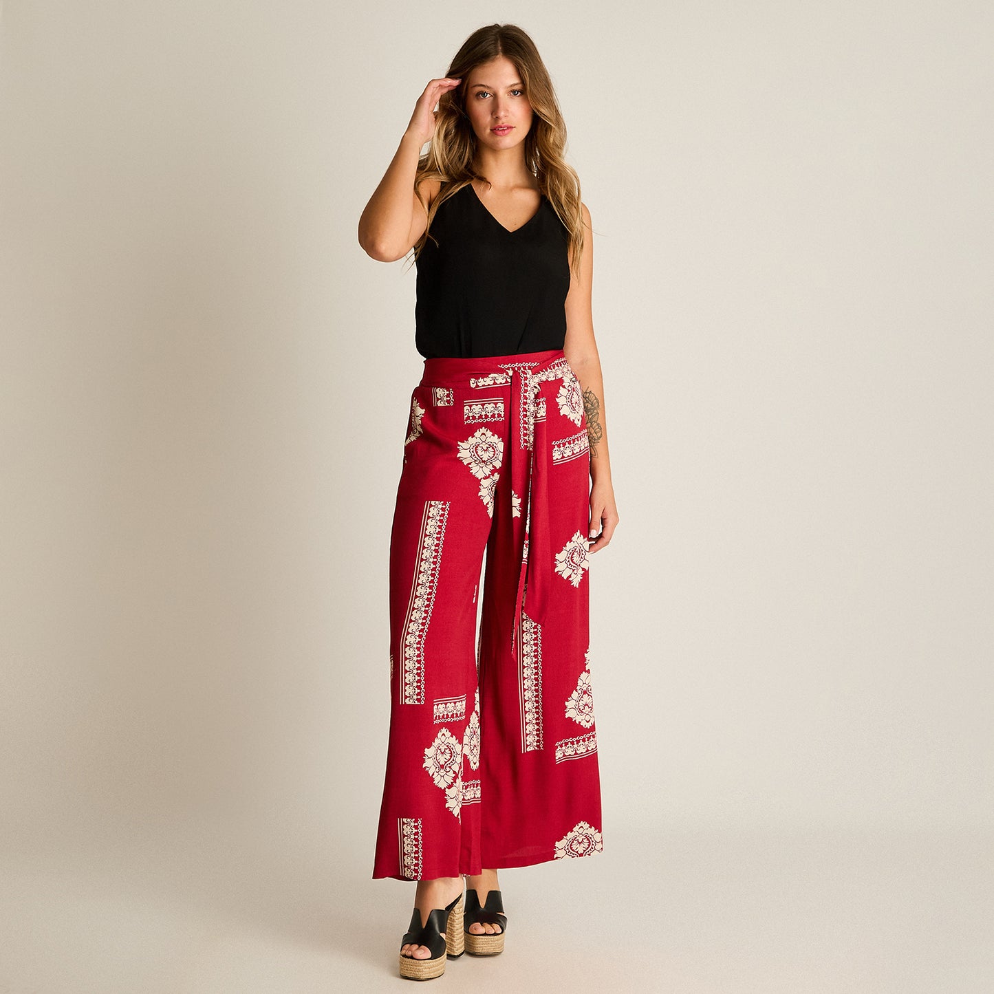 Pantalon Sport Fucsia Palazzo No Elasticado Calce Normal