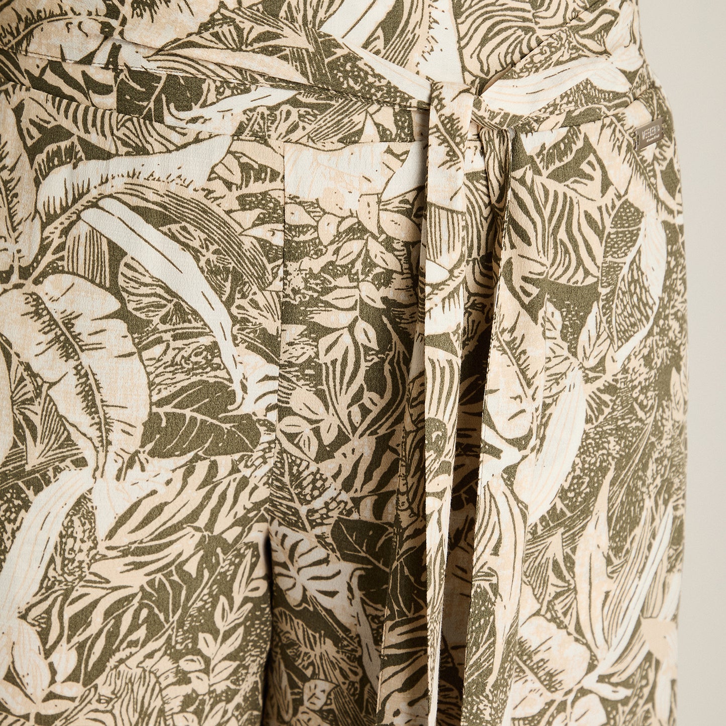 Pantalon Sport Verde Palazzo No Elasticado Calce Normal