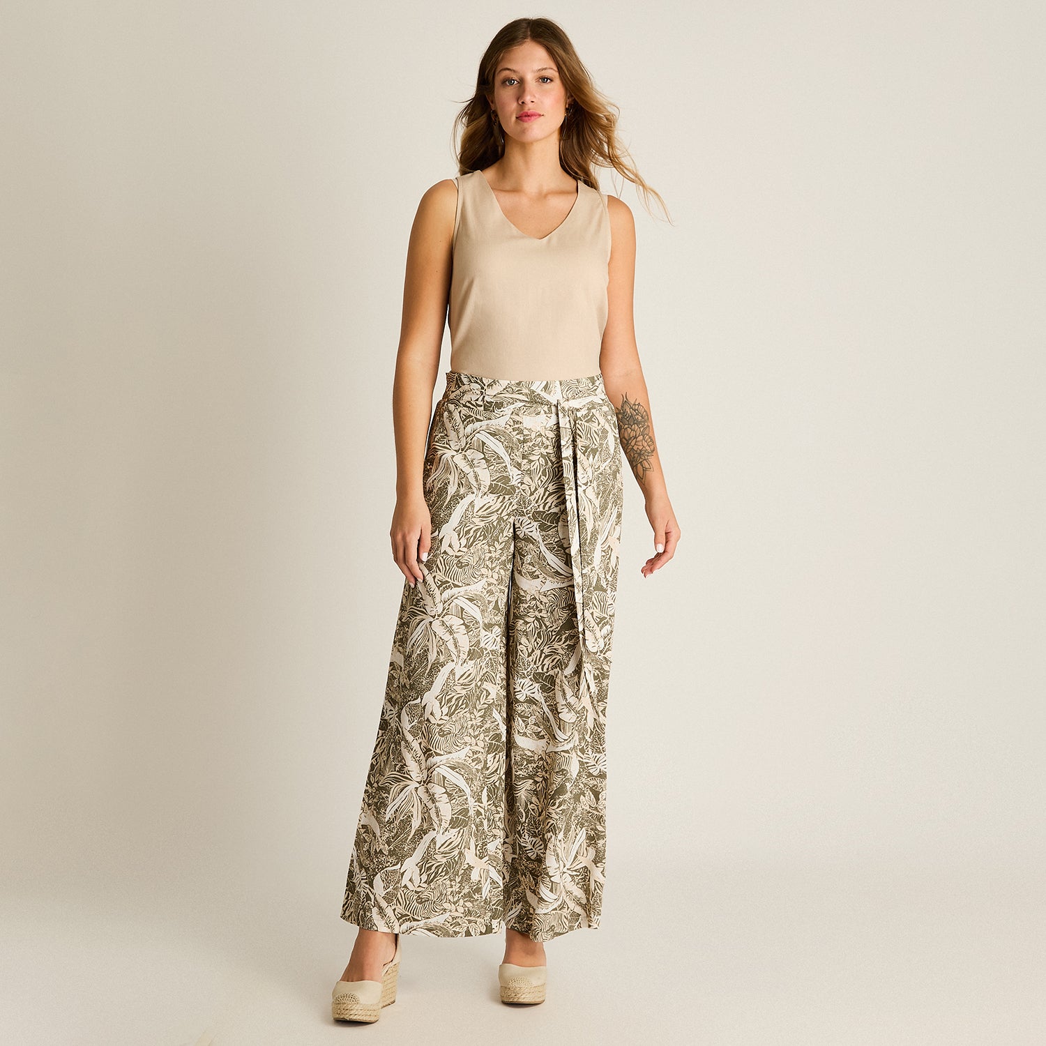 Pantalon Sport Verde Palazzo No Elasticado Calce Normal