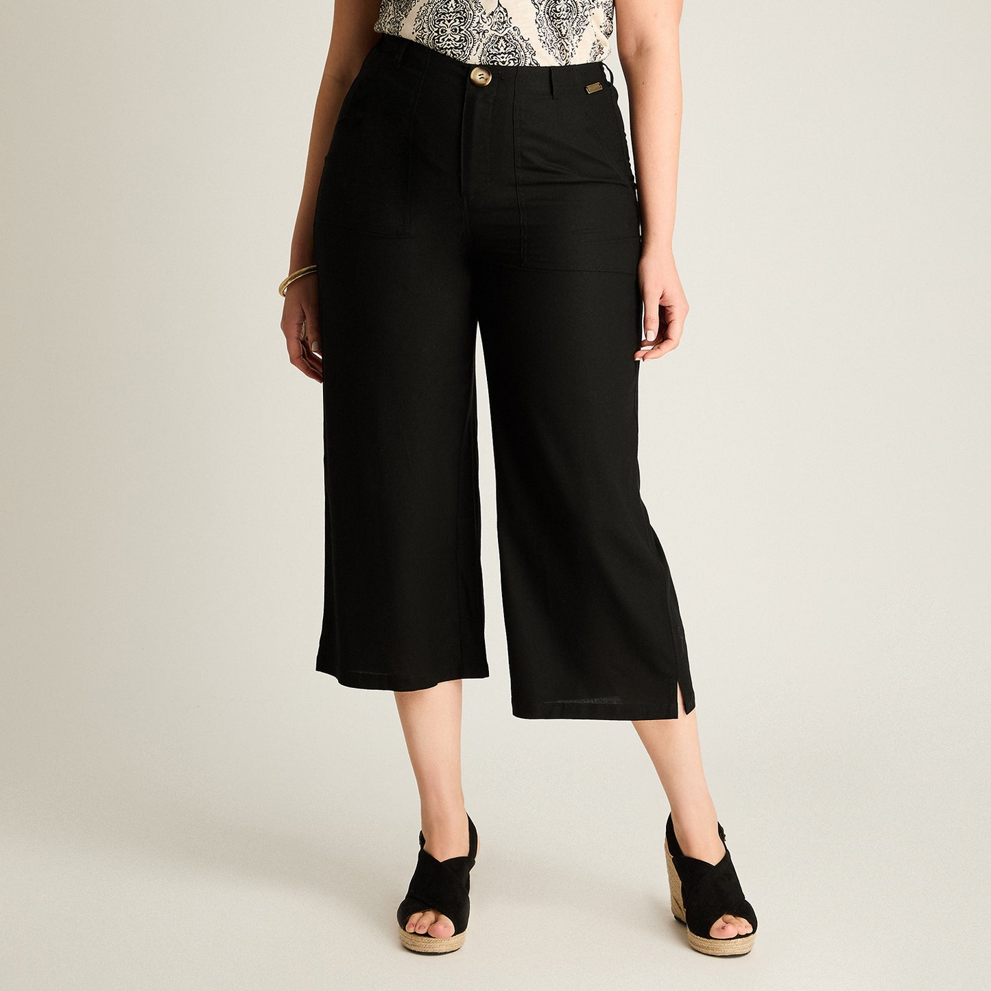 Pantalon Sport Negro Culotte No Elasticado Calce Normal