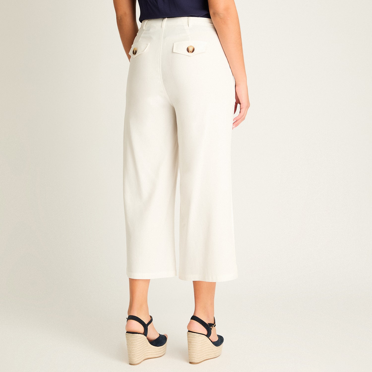 Pantalon Sport Crudo Culotte No Elasticado Calce Normal