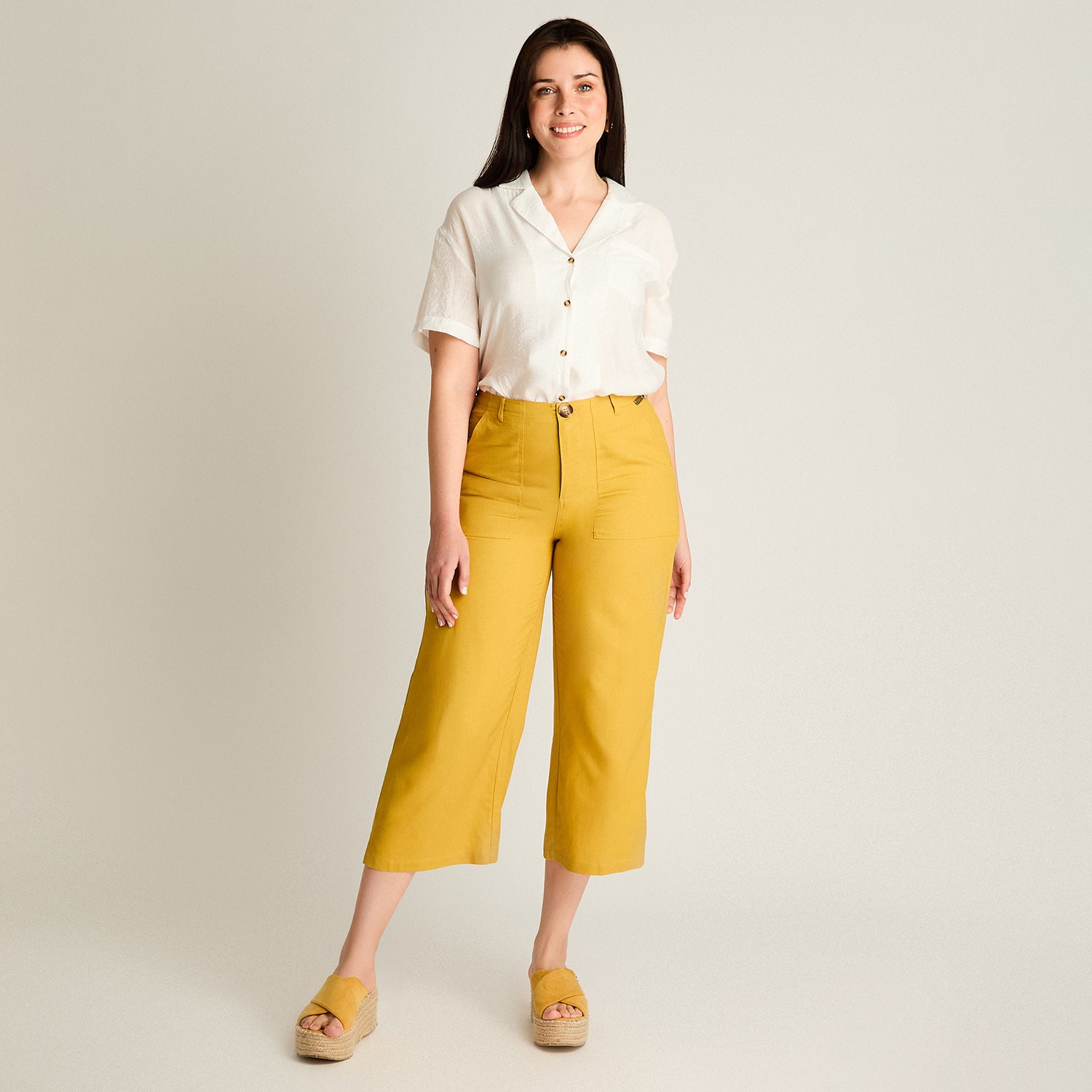 Pantalon Sport Mostaza Culotte No Elasticado Calce Normal