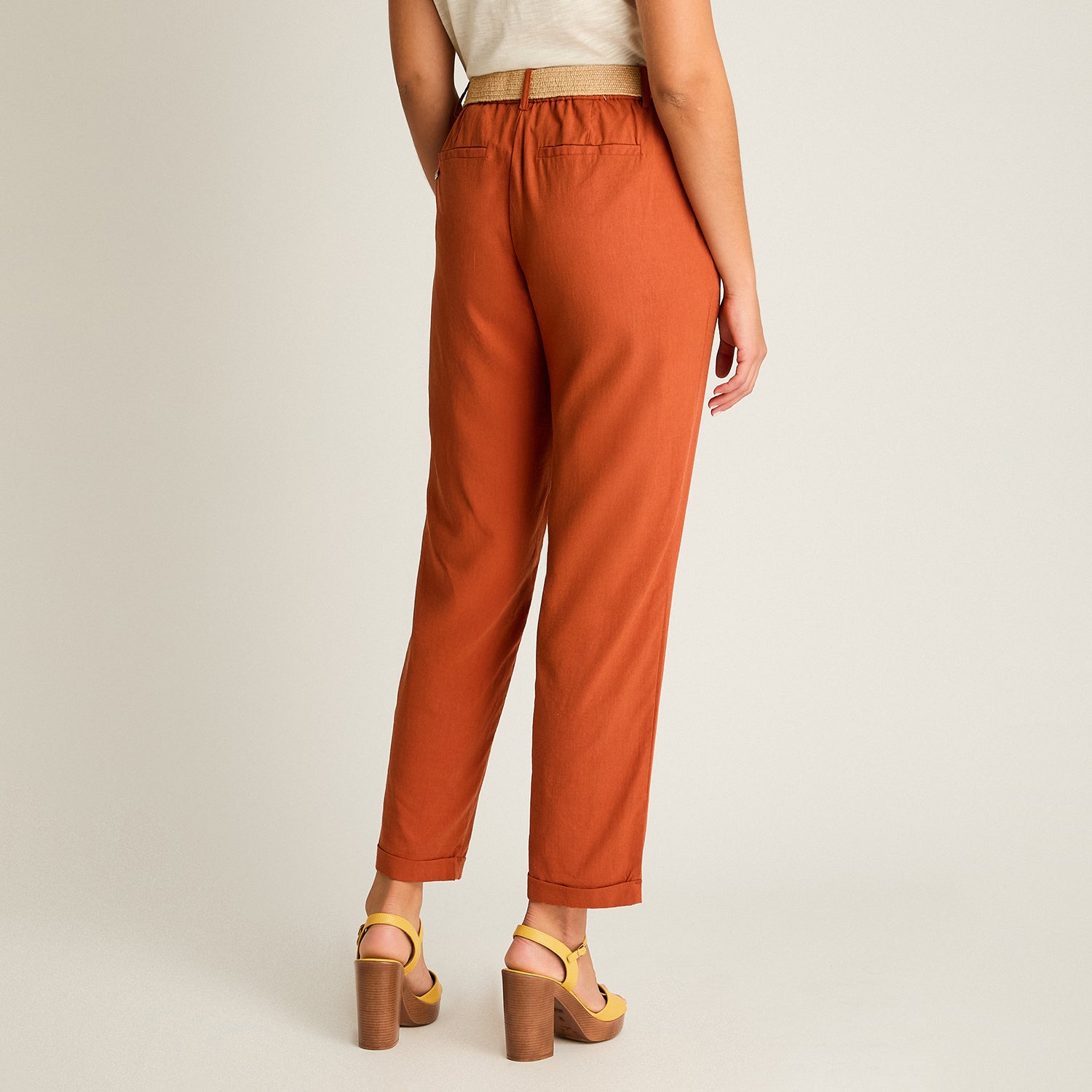 Pantalon Sport Terracota Recto No Elasticado Calce Normal