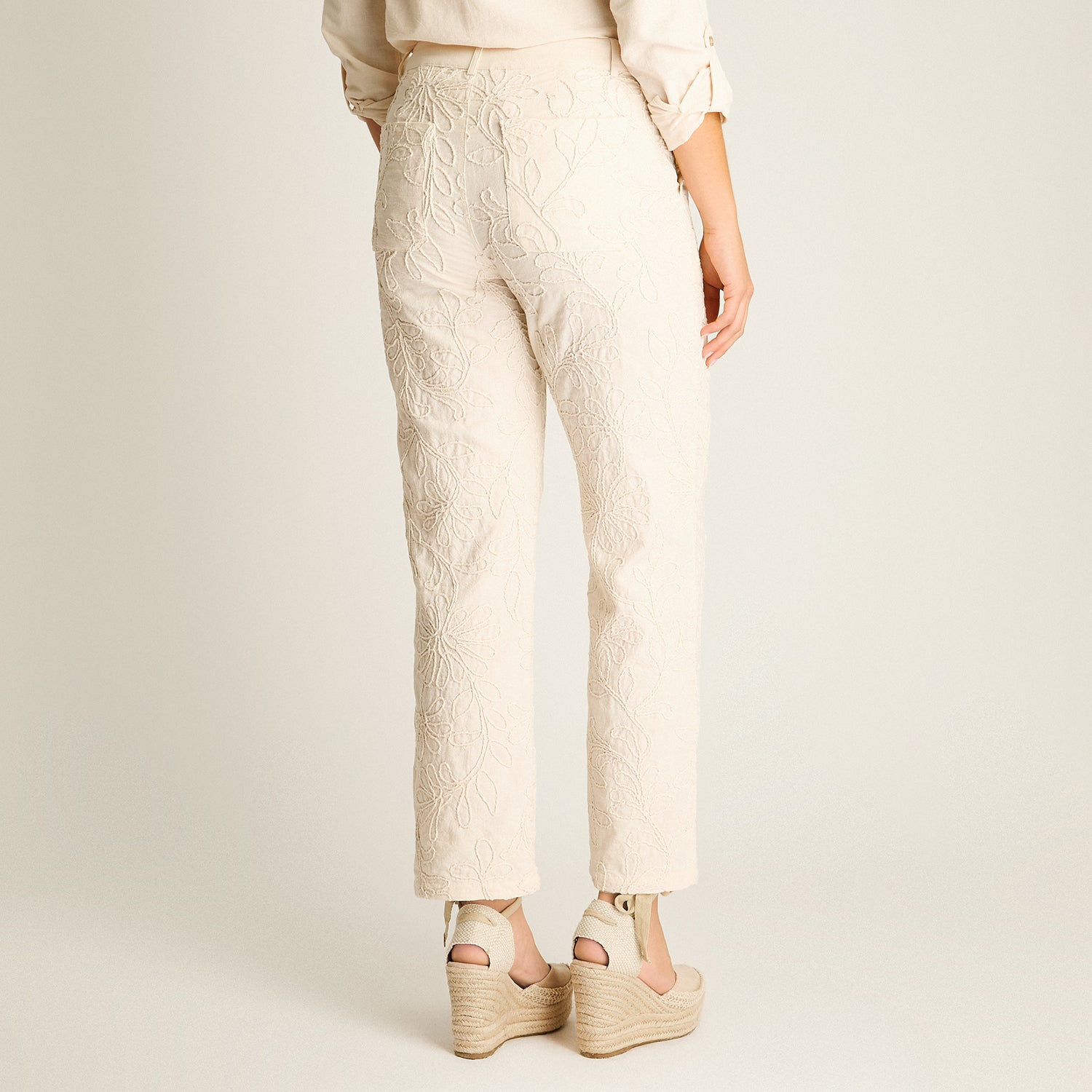 Pantalon Sport Arena Elasticidad Nula Sin Forro Calce Normal Tela Plano