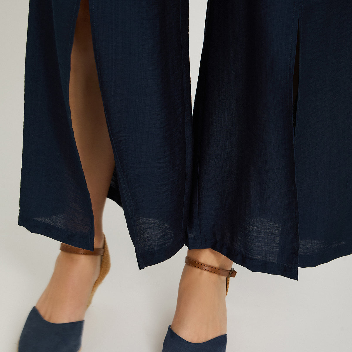 Pantalón Sport Cullote con Amarra Azul