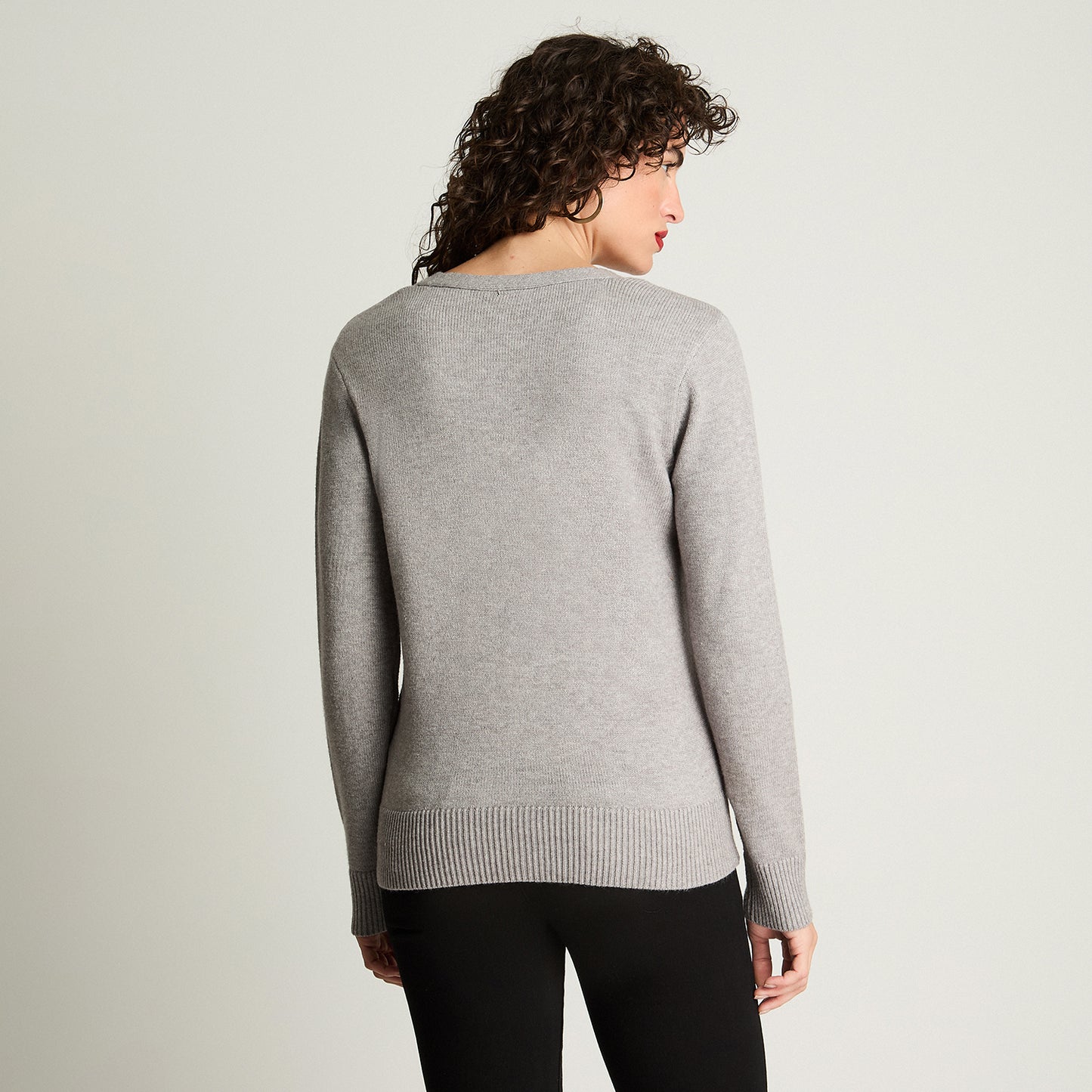 Cardigan Cuello V Básico Gris Curvi