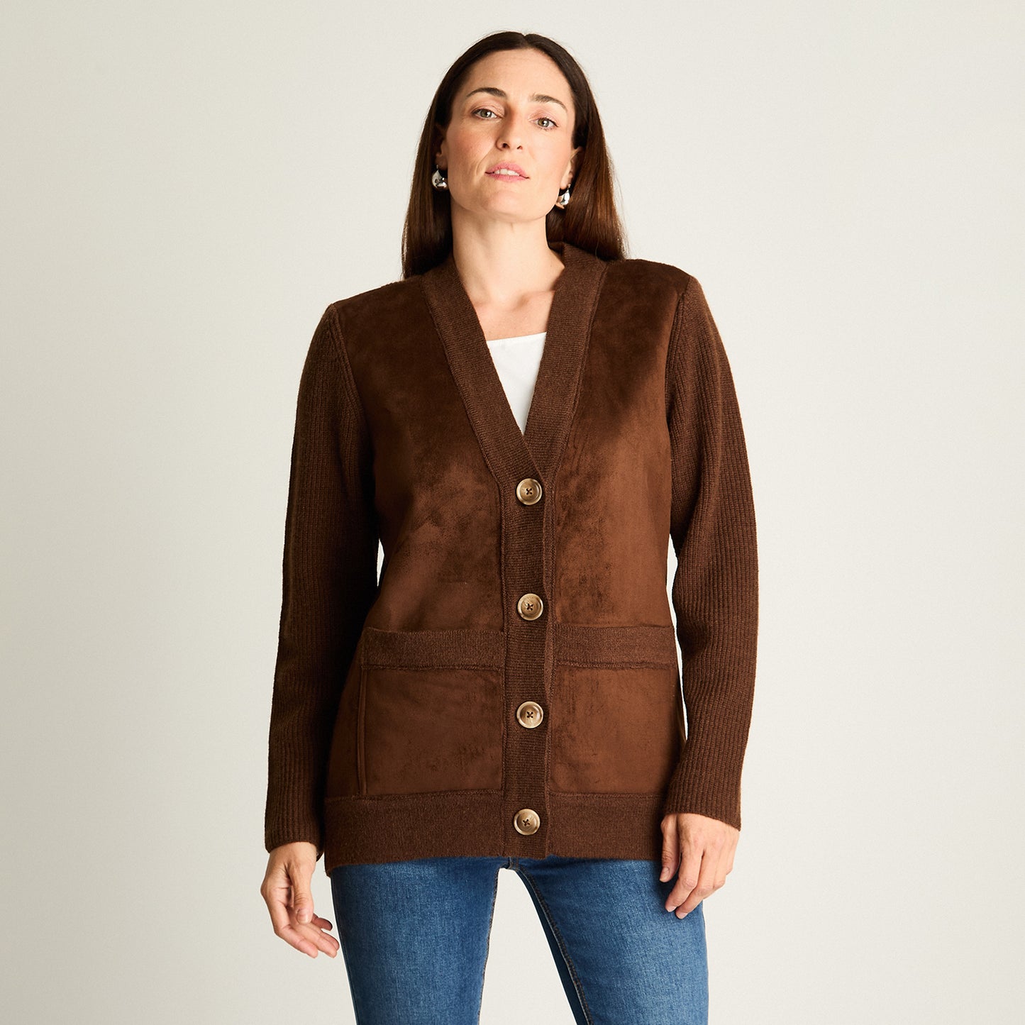 Cardigan Mix Fabric Con Aplicación De Suede Bonded , Y Bolsillos Delanteros Café