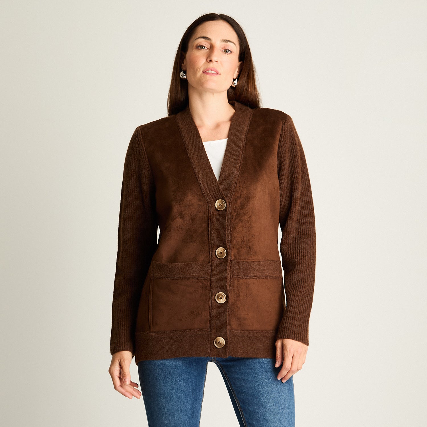 Cardigan Mix Fabric Con Aplicación De Suede Bonded , Y Bolsillos Delanteros Café