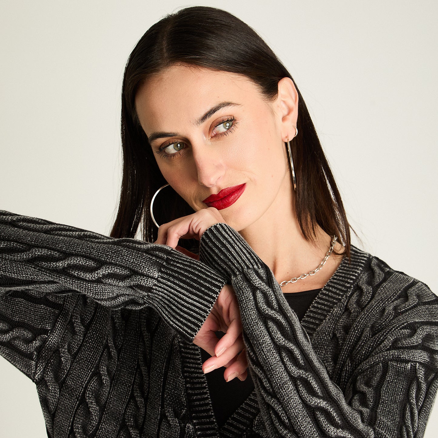 Cardigan Trenzado Con Botones Gris
