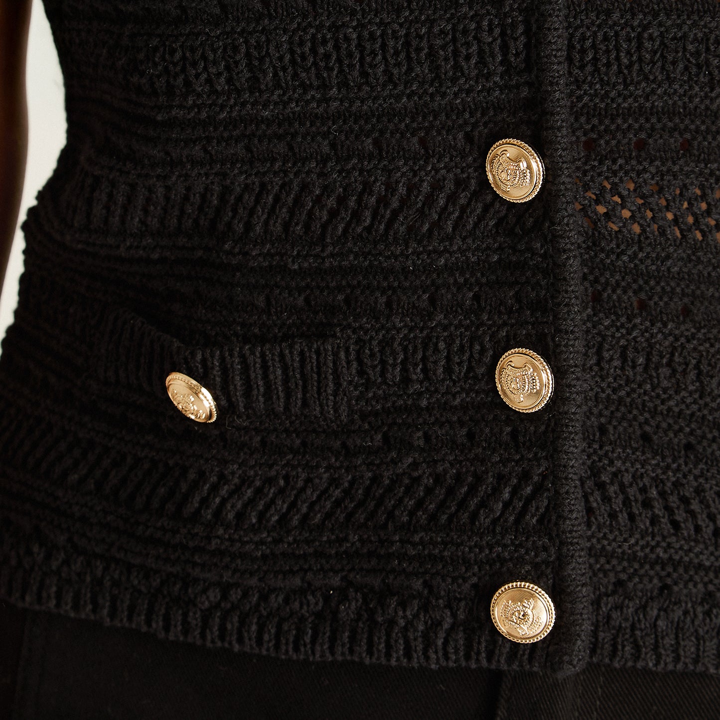 Cardigan Negro Sin Mangas Elasticidad Media Sin Forro Calce Normal Tela Tejido