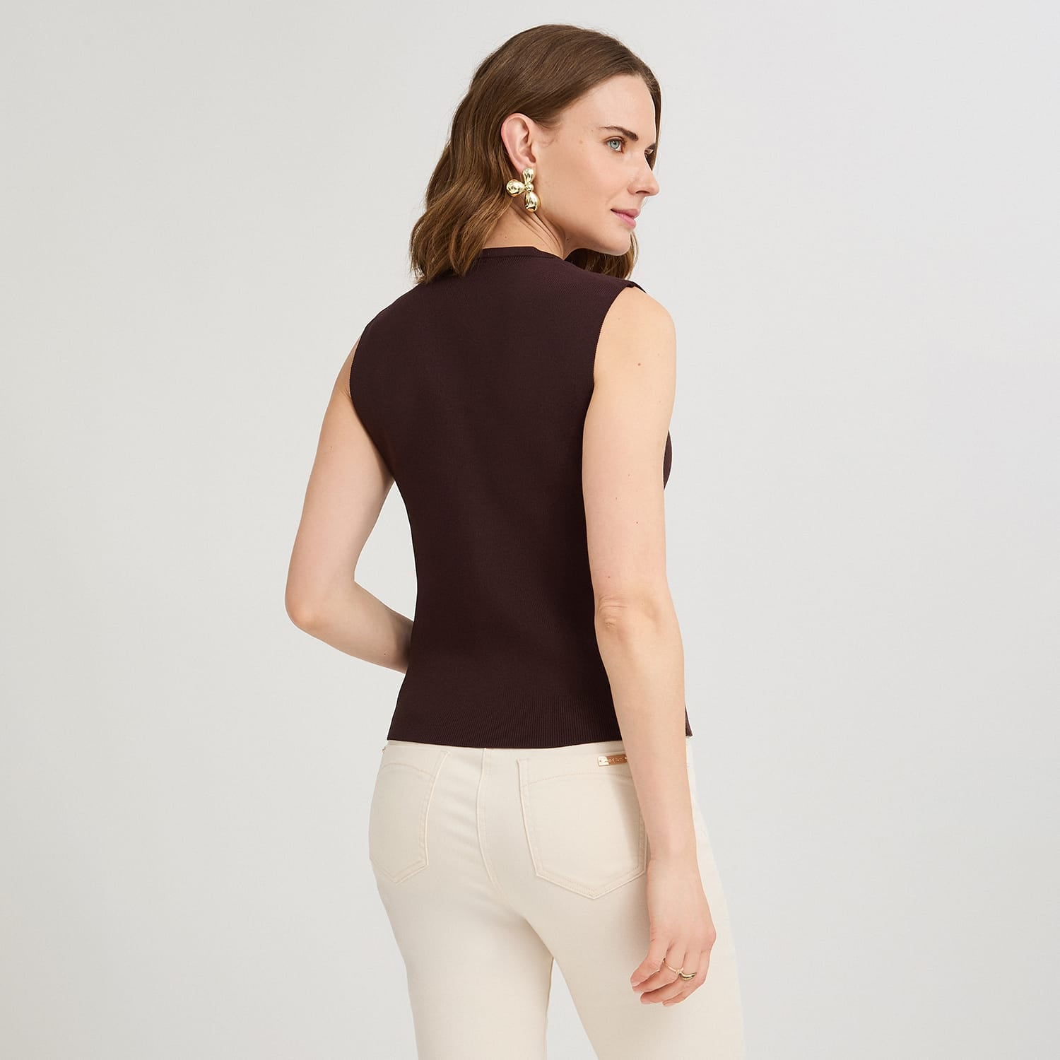 Cardigan sin Mangas Escote V Café