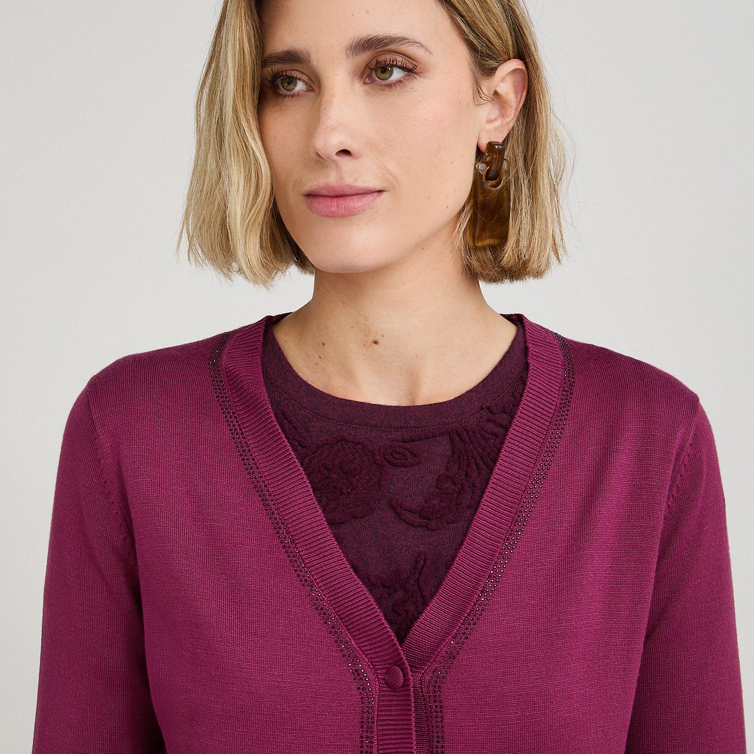 Cardigan con Aplicación de Strass Morado