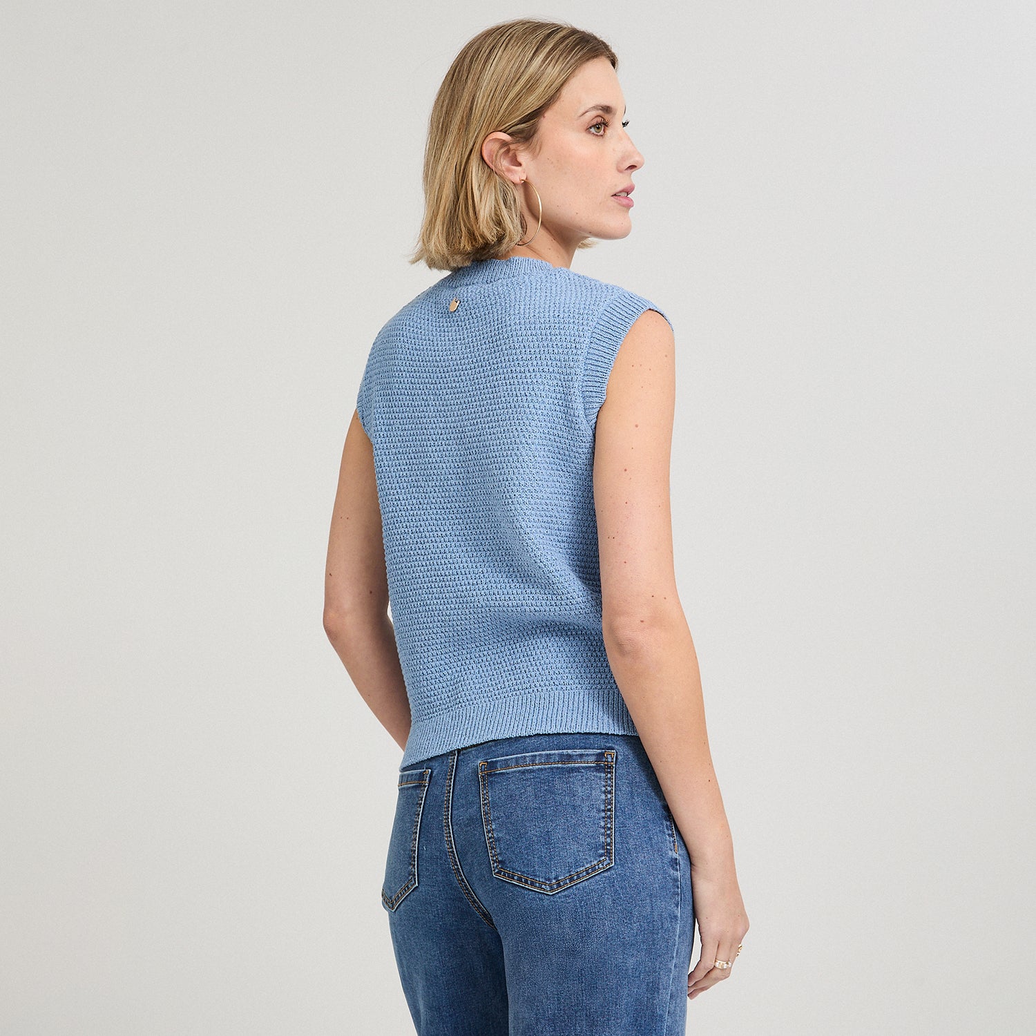 Cardigan sin Mangas Escote Redondo Celeste