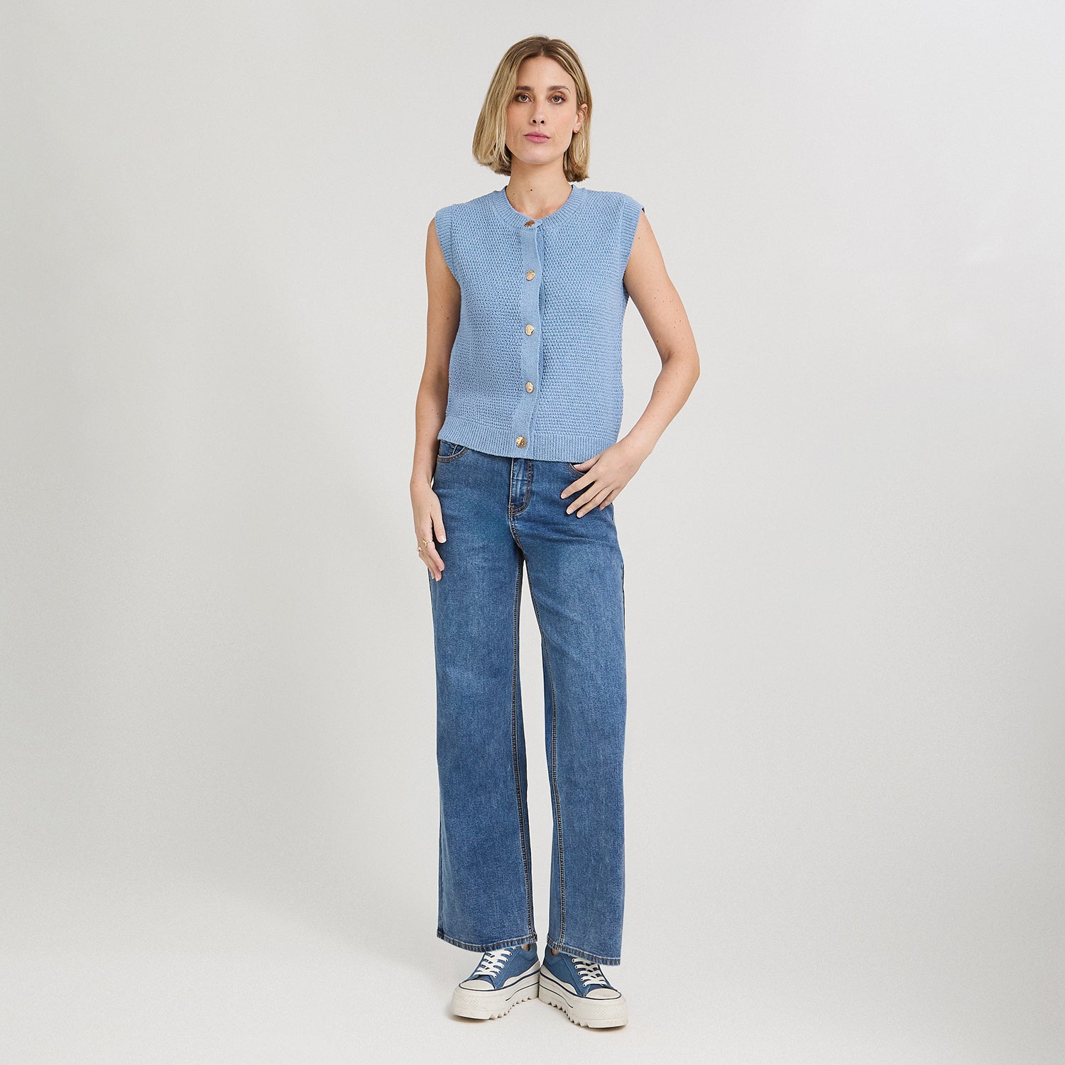 Cardigan sin Mangas Escote Redondo Celeste