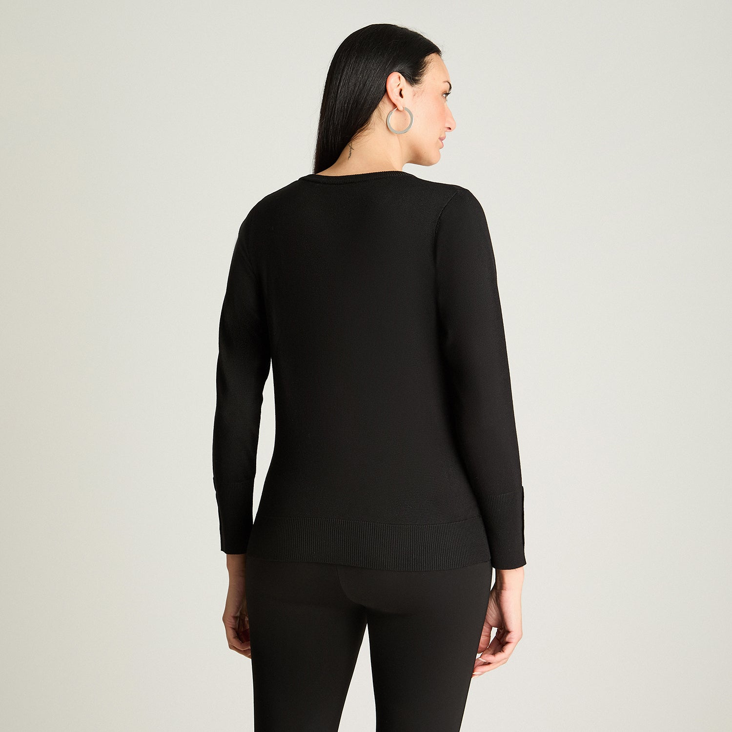 Sweater Escote V Negro Lorenzo Di Pontti