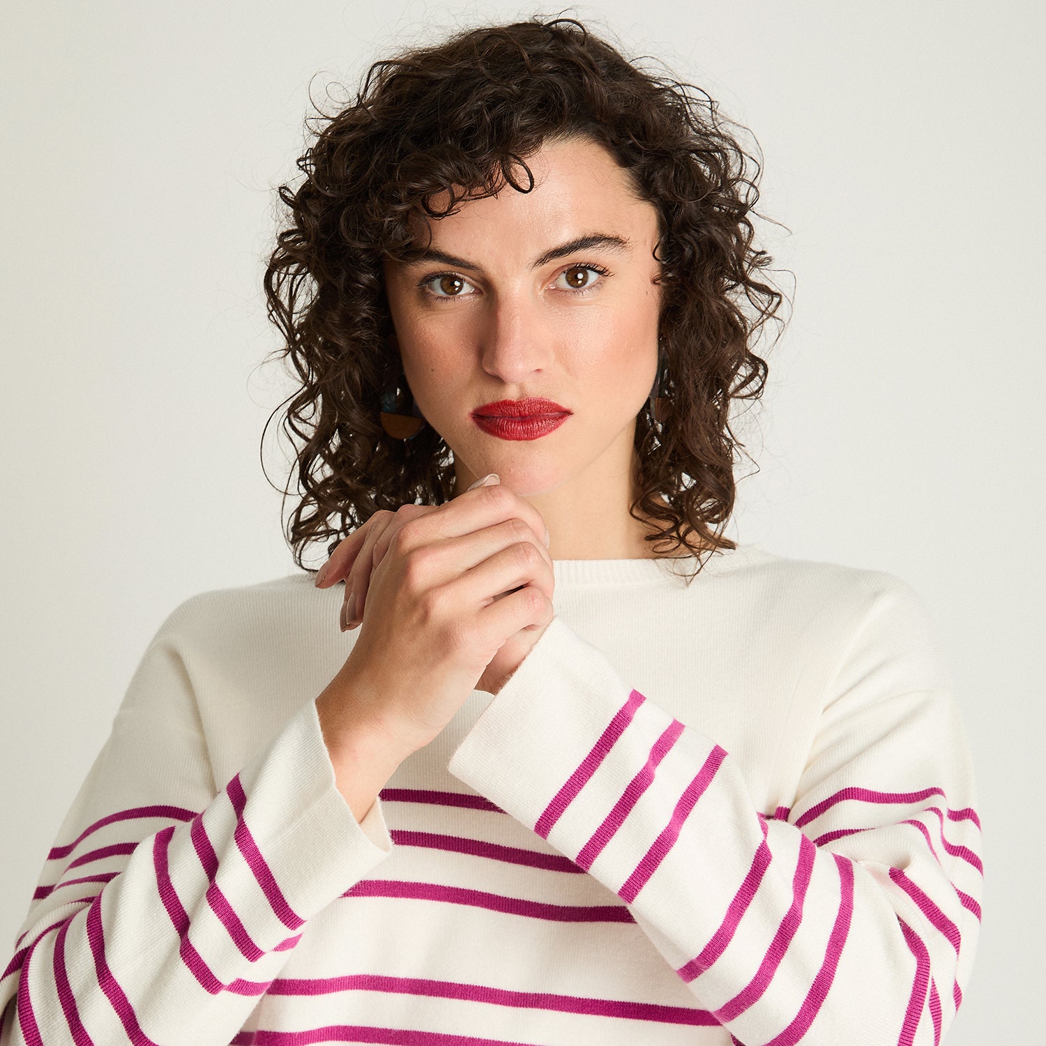 Sweater Cuello Redondo Básico Crudo Curvi