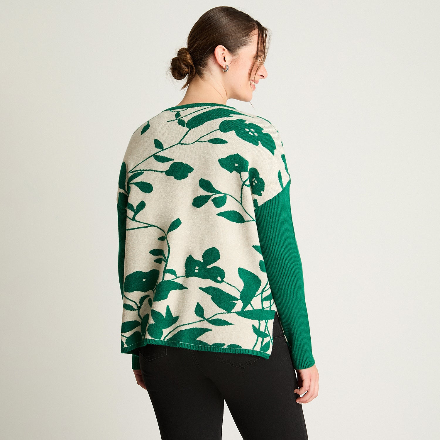 Tejido Jacquard Manga Larga Cuello Redondo Verde Curvi