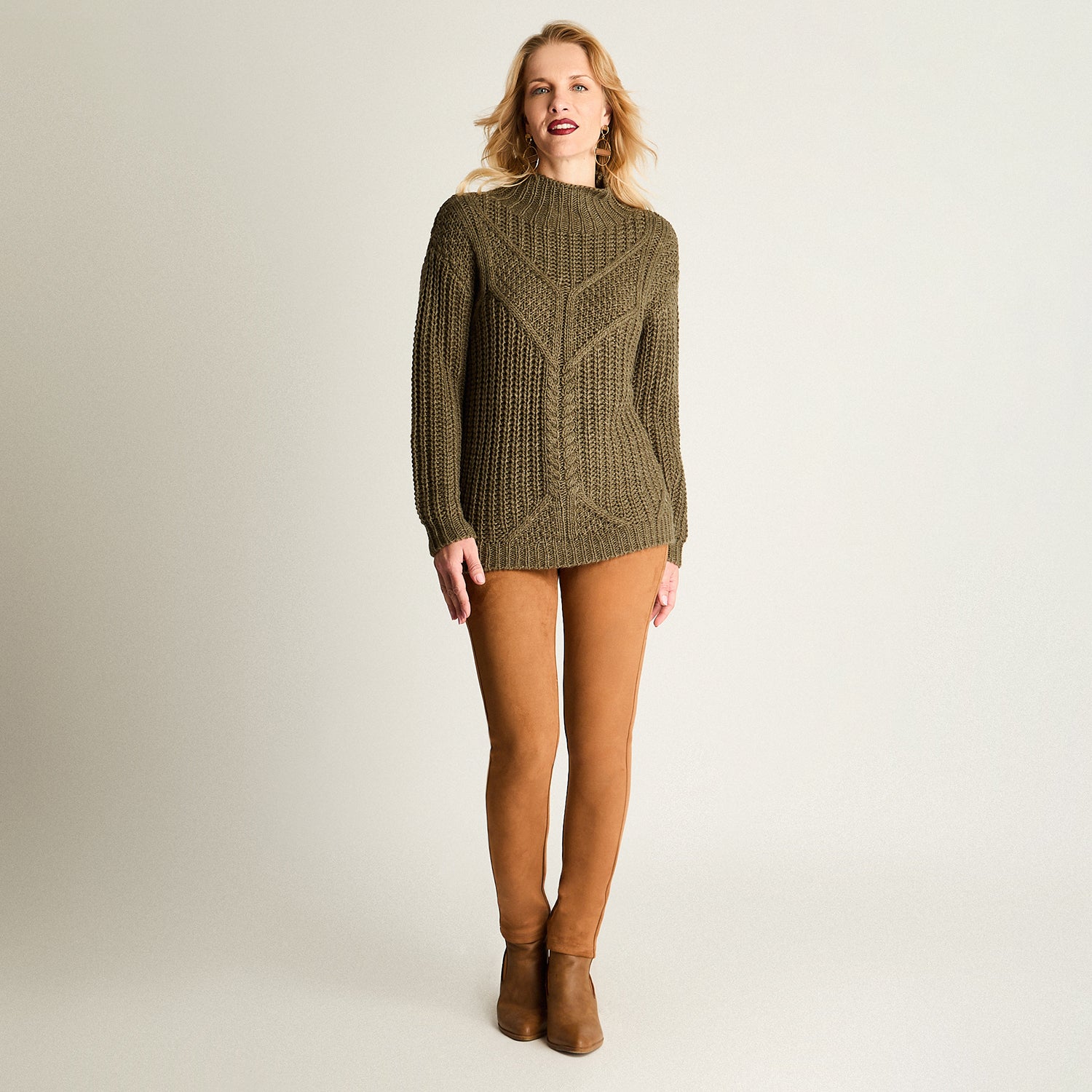 Sweater Con Diseño Trenzas, Cuello Tortuga Verde