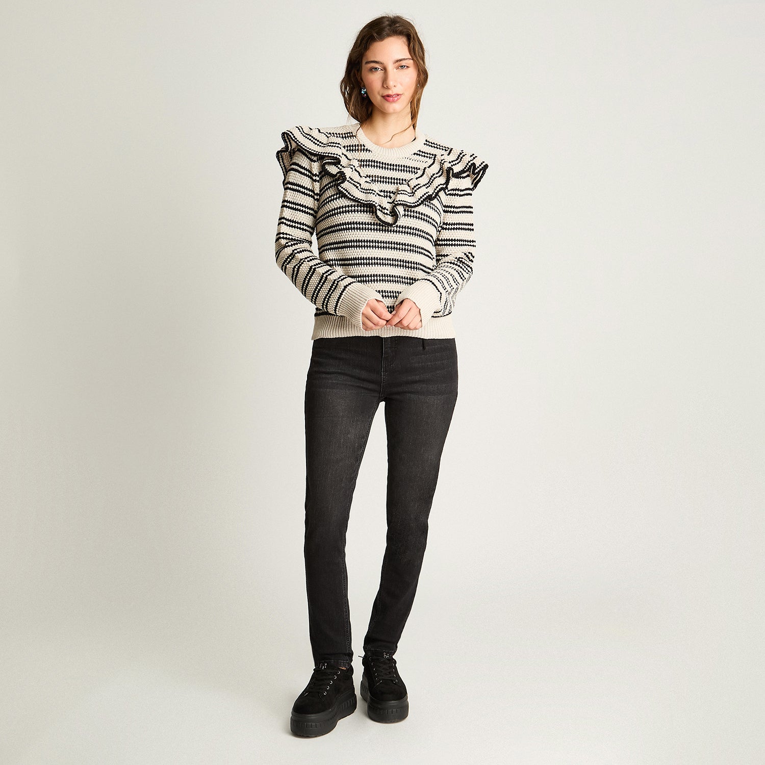 Sweater Manga Larga Vuelos Listado Beige Acuarela