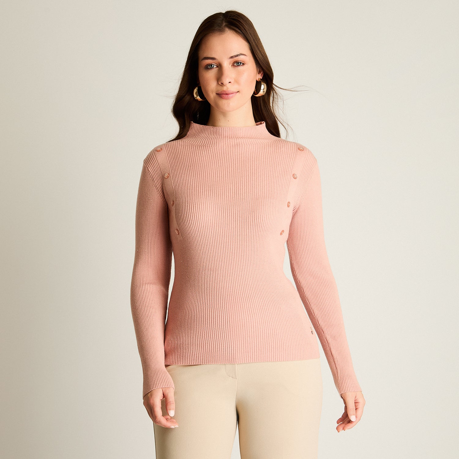 Sweater Rosado con Detalles Decorativos
