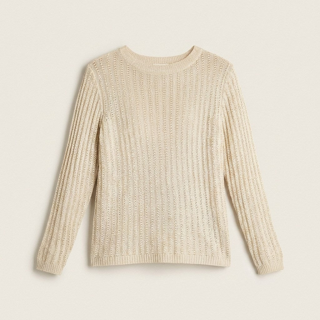 Sweater Beige Liviano en plano