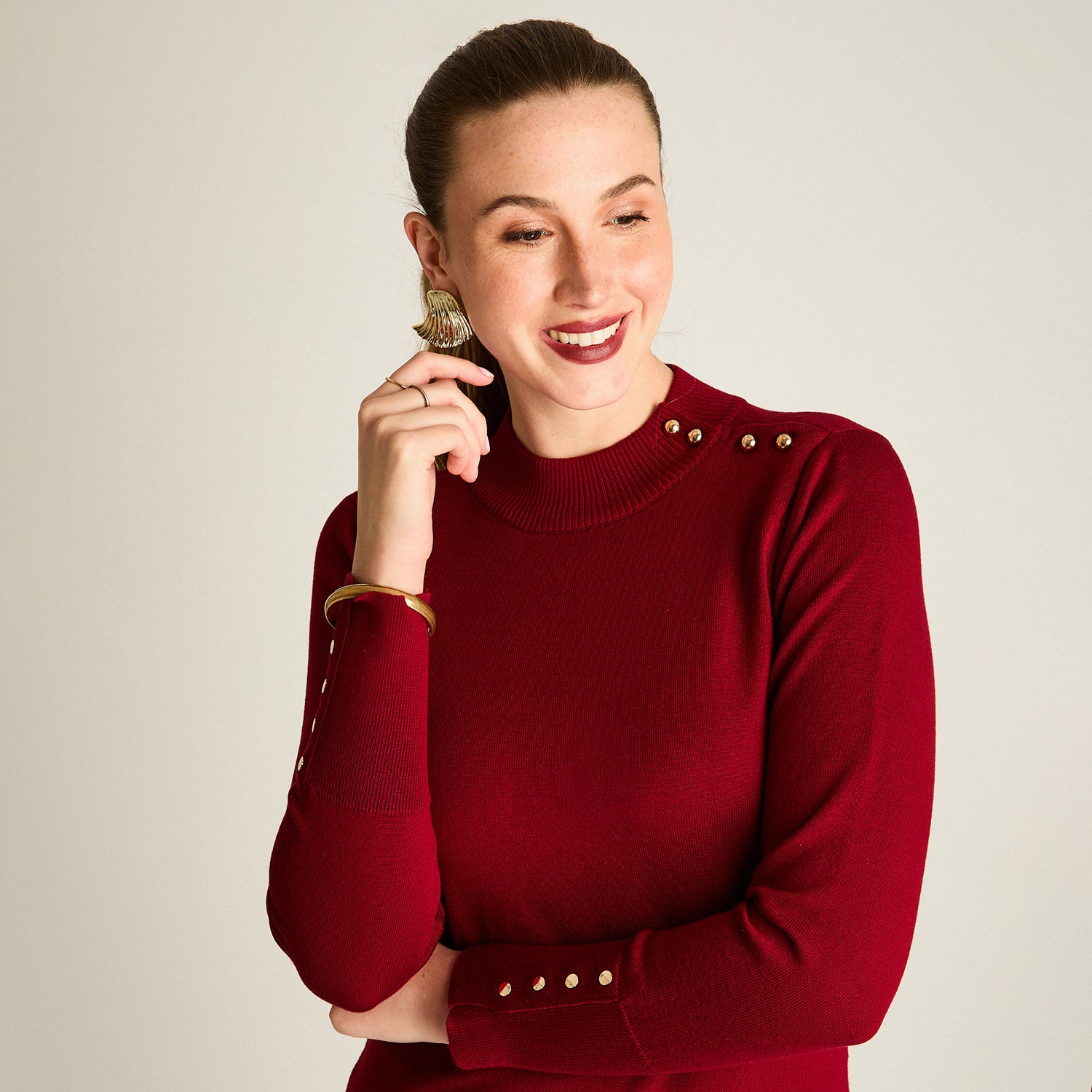 Sweater Rojo Manga Larga Elasticidad Media Sin Forro Calce Normal Tela Tejido