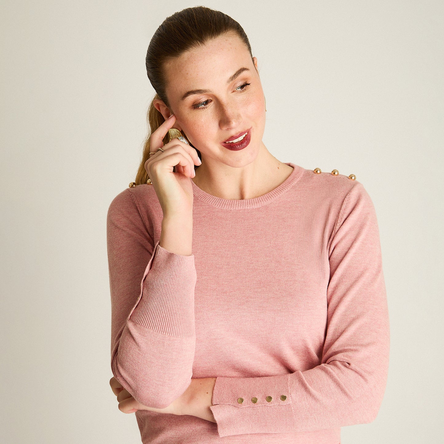 Sweater Rosado Manga Larga Elasticidad Media Sin Forro Calce Normal Tela Tejido
