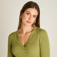 Sweater Pistacho Manga Larga Elasticidad Media Sin Forro Calce Normal Tela Tejido