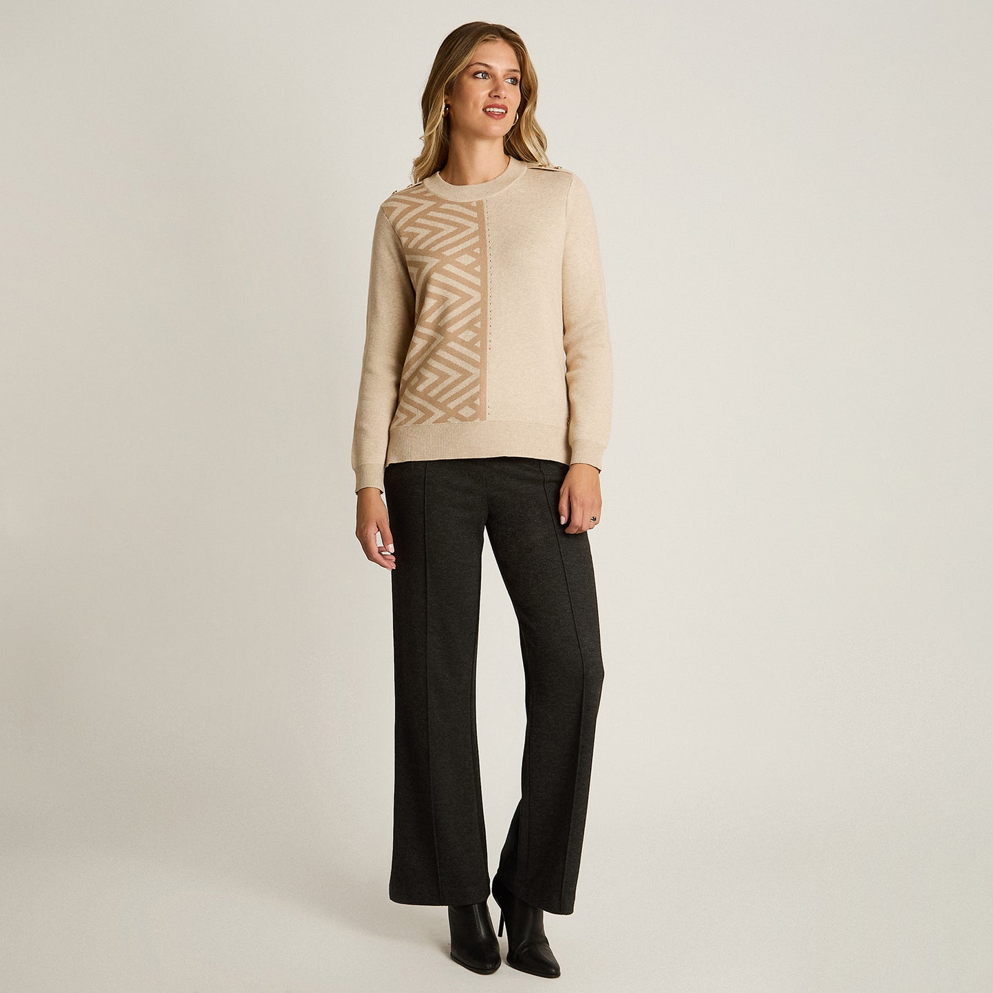 Sweater Beige Manga Larga Elasticidad Media Sin Forro Calce Normal Tela Tejido
