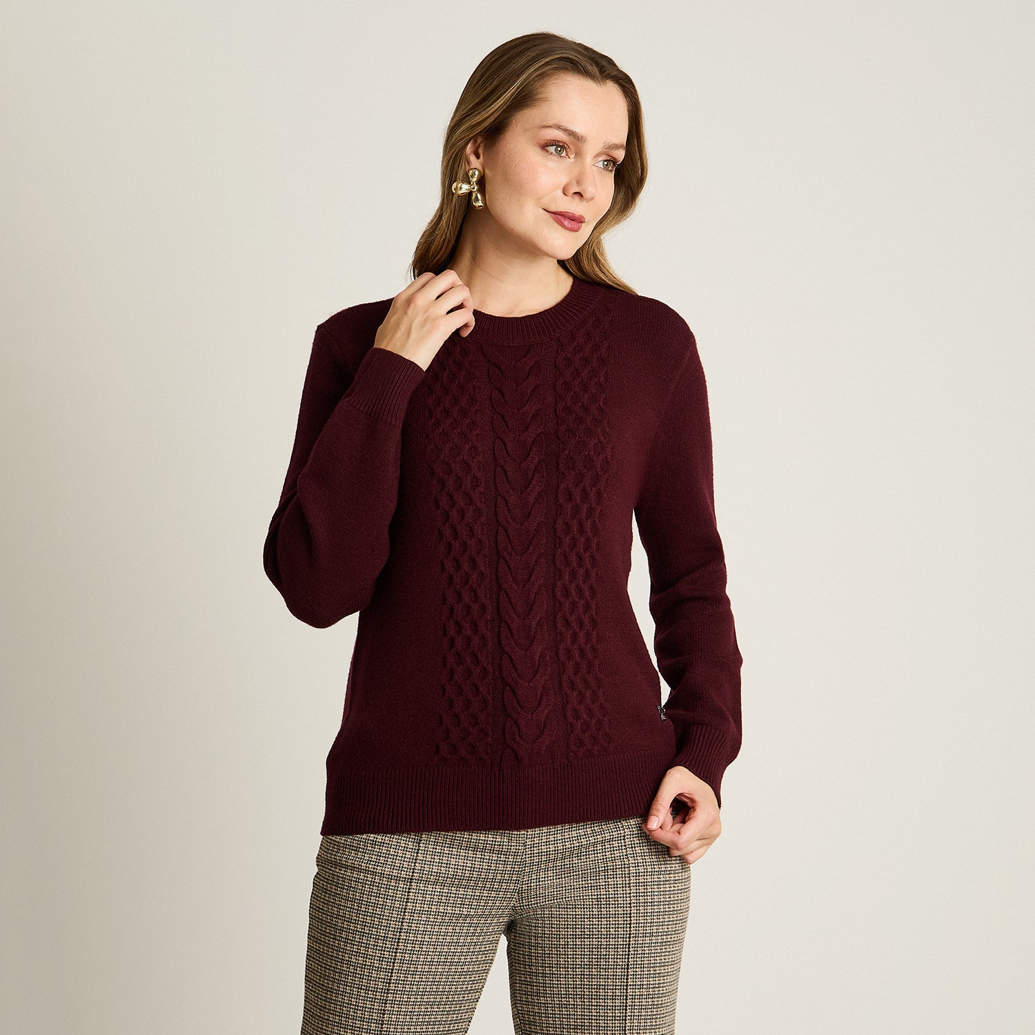 Sweater Burdeo Manga Larga Elasticidad Media Sin Forro Calce Normal Tela Tejido