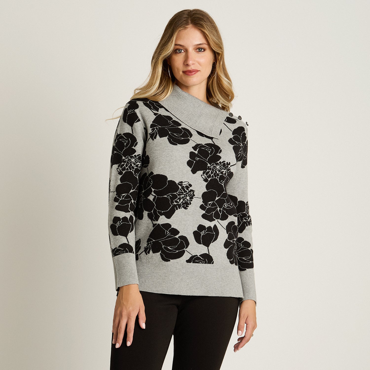 Sweater Gris Manga Larga Elasticidad Media Sin Forro Calce Normal Tela Tejido