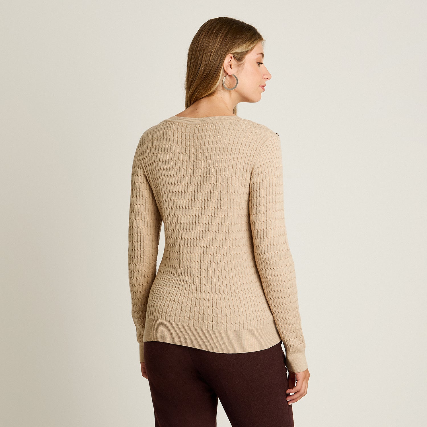Sweater Beige Manga Larga Elasticidad Media Sin Forro Calce Normal Tela Tejido