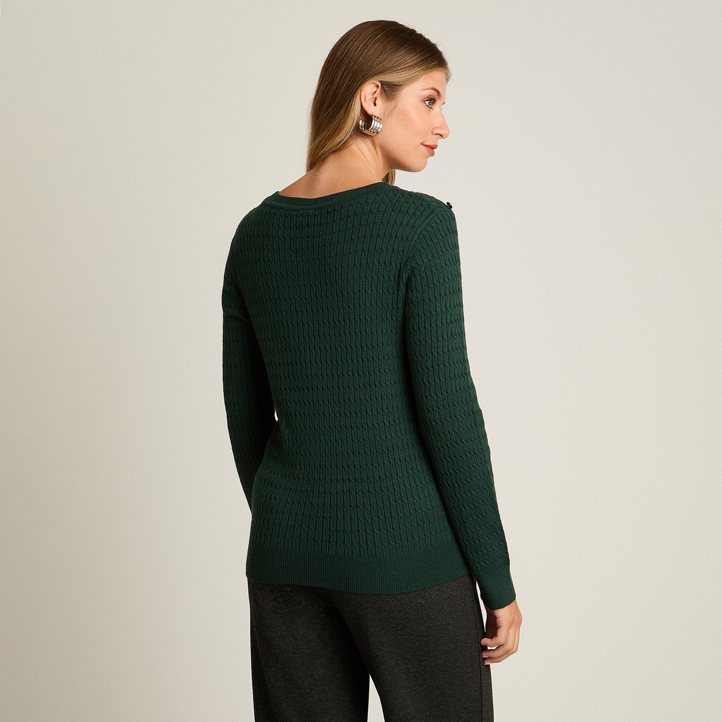 Sweater Verde Manga Larga Elasticidad Media Sin Forro Calce Normal Tela Tejido