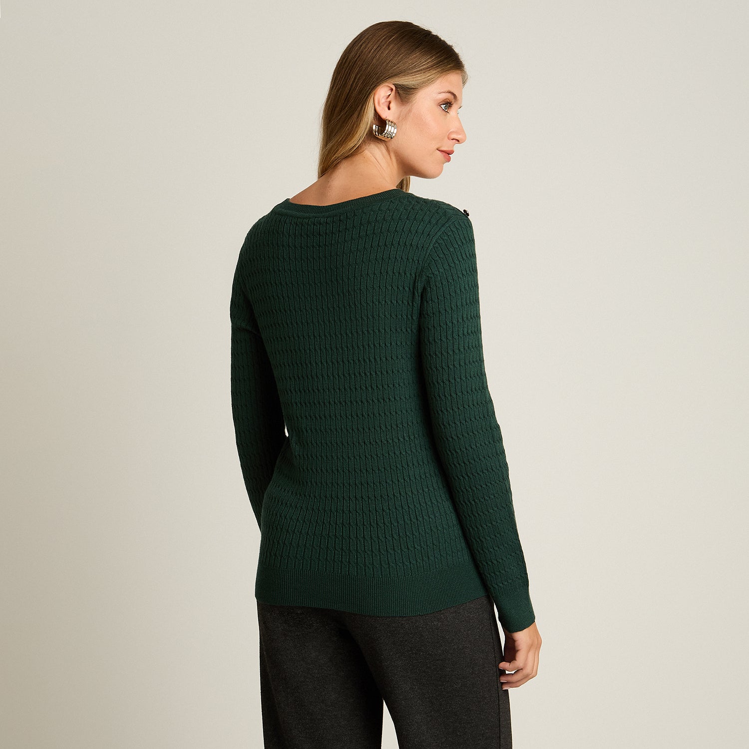 Sweater Verde Manga Larga Elasticidad Media Sin Forro Calce Normal Tela Tejido