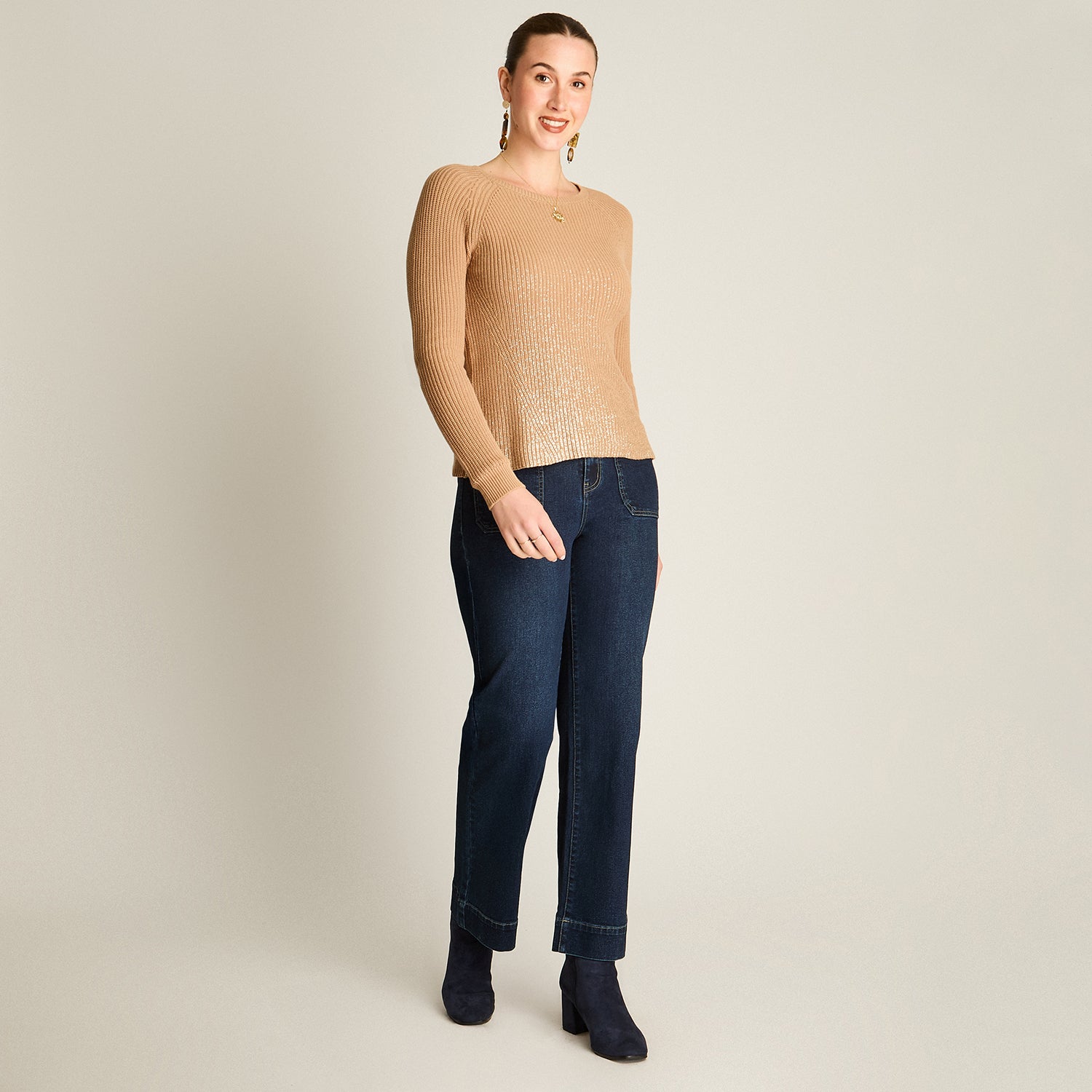 Sweater Camel Manga Larga Elasticidad Baja Sin Forro Calce Normal Tela Tejido