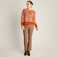 Sweater Terracota Manga Larga Elasticidad Baja Sin Forro Calce Holgado Tela Tejido