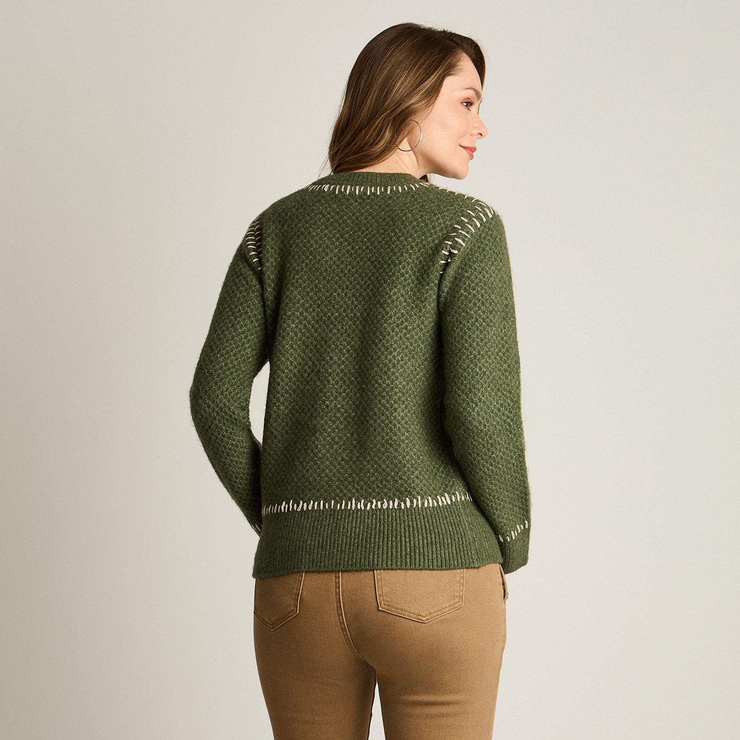 Sweater Olive Manga Larga Elasticidad Media Sin Forro Calce Normal Tela Tejido
