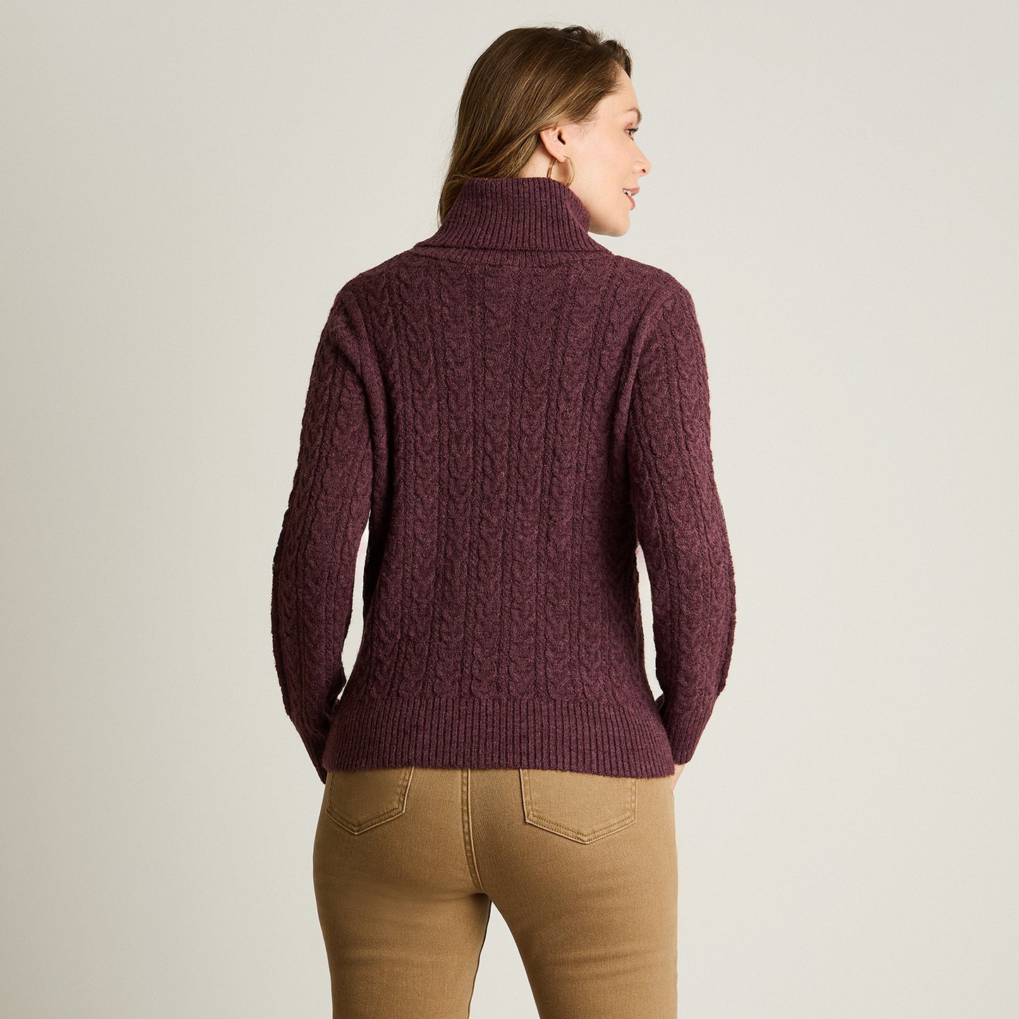 Sweater Burdeo Manga Larga Elasticidad Media Sin Forro Calce Normal Tela Tejido