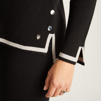 Sweater Negro Manga Larga Elasticidad Media Sin Forro Calce Normal Tela Tejido