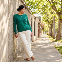 Sweater Escote Redondo con Lurex Verde lifestyle