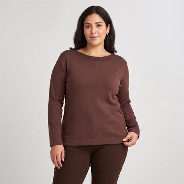 Sweater con Aplicación de Strass Café en modelo plus size