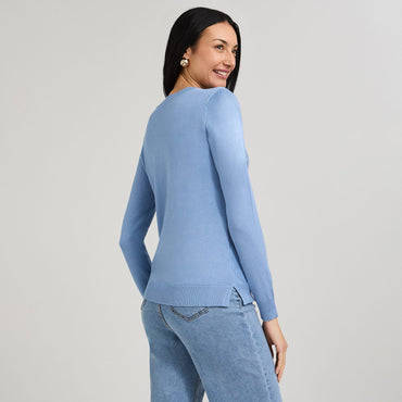 Sweater Escote Redondo con Diseño en Delantero Celeste