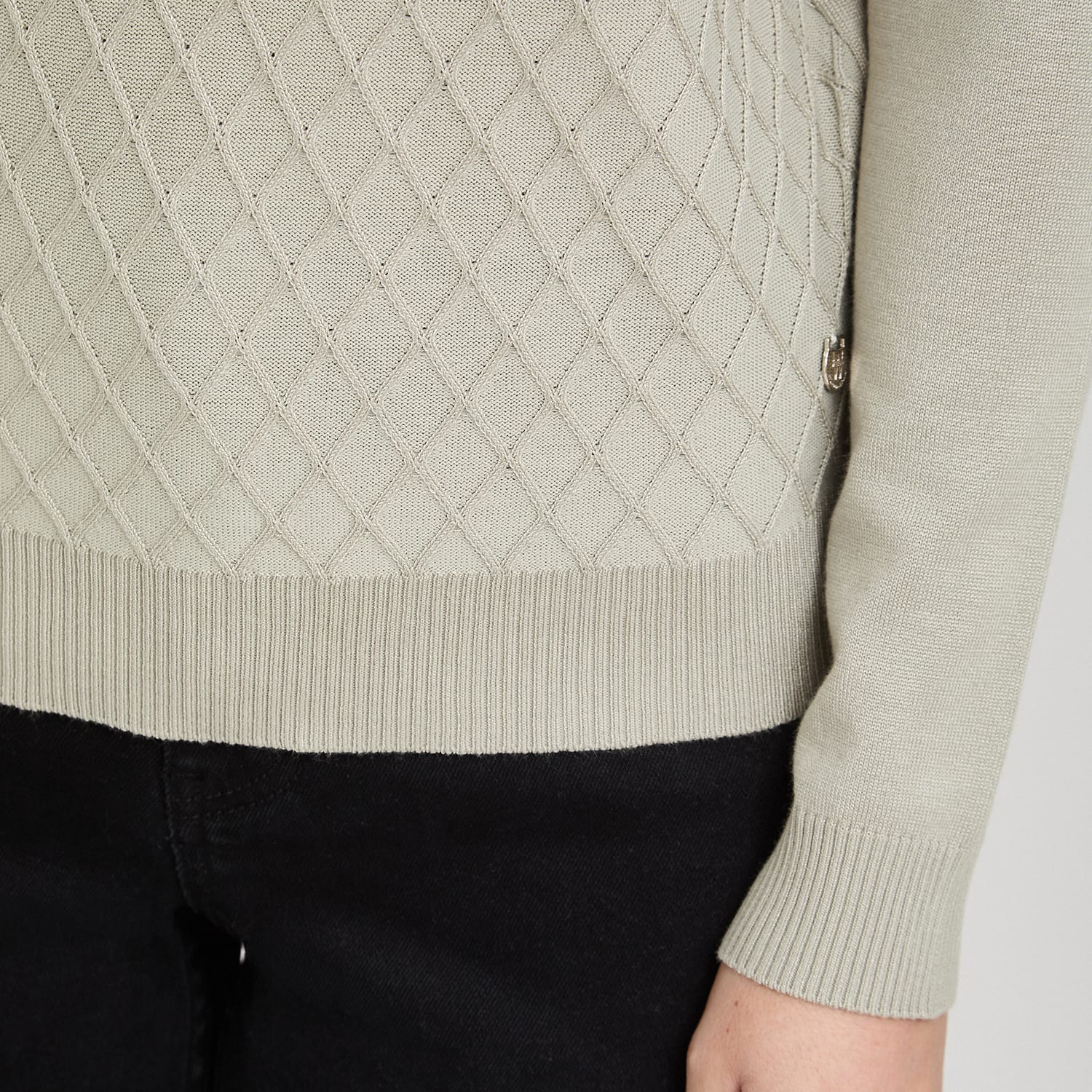 Sweater Escote Redondo con Diseño en Delantero Verde