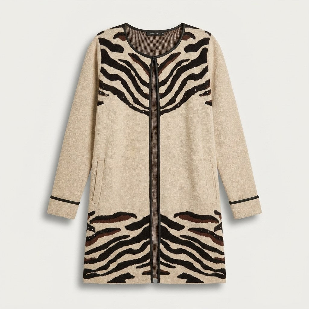 Tapado Beige con Estampado Animal Print en Tejido en plano