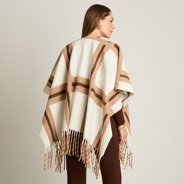 Poncho Beige No Aplica Elasticidad Media Sin Forro Calce Normal Tela Tejido
